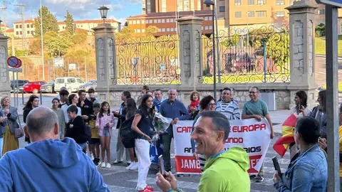 Zamora arropa a Ana Bailón