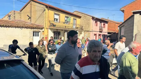 concentración en apoyo a Álvaro en Olleros de Tera   (7)