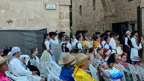 Gala inaugural Festival Internacional del Folklore 2025_14