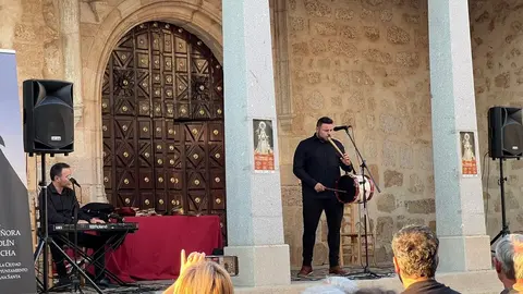 Pedraza en Clave de Folk en Zamora, Plaza de San Antol&iacute;n_15