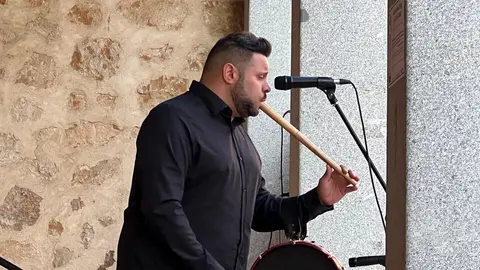 Pedraza en Clave de Folk en Zamora, Plaza de San Antol&iacute;n_19