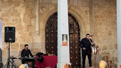 Pedraza en Clave de Folk en Zamora, Plaza de San Antol&iacute;n_21