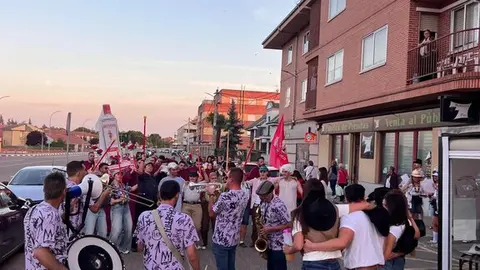 Desfile de disfraces Morales del Vino- imagen redes