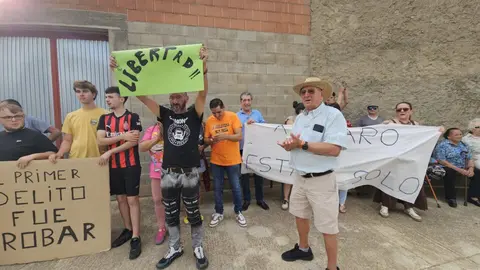 manifestación por Álvaro en Olleros de Tera    (22)