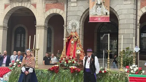 procesi&oacute;n Virgen de la Concha _35