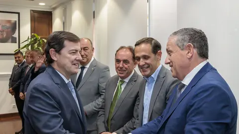 Mañueco junto Faúndez