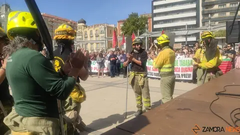 Manifestación incendios Zamora_30