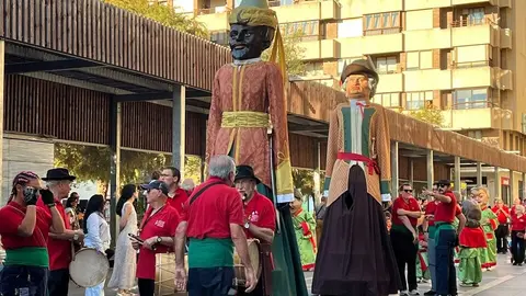 Desfile de Gigantes y Cabezudos Capitonis Durii septiembre _11