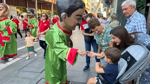 Desfile de Gigantes y Cabezudos Capitonis Durii septiembre _14