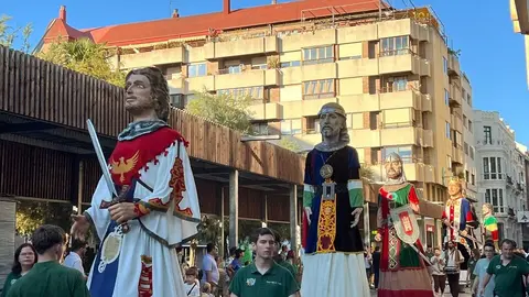 Desfile de Gigantes y Cabezudos Capitonis Durii septiembre _24