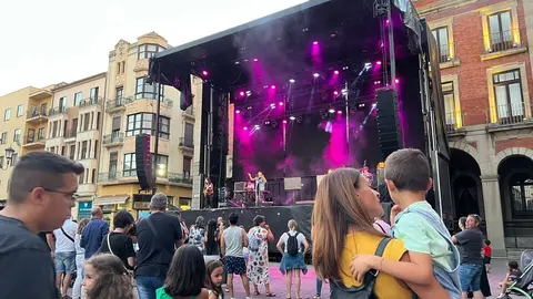 Pequeño Rock and Roll Zamora _5