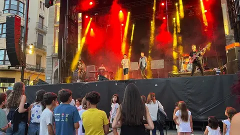 Pequeño Rock and Roll Zamora _13