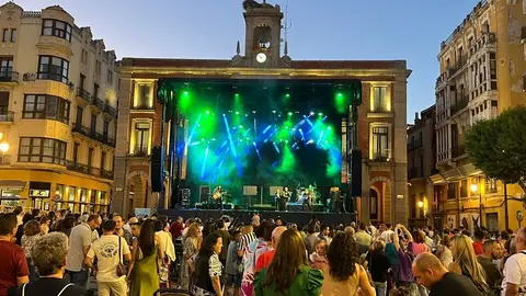 Pequeño Rock and Roll Zamora _31