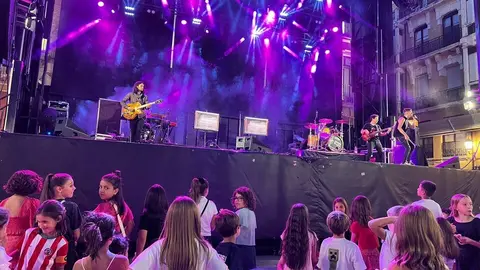 Pequeño Rock and Roll Zamora _33