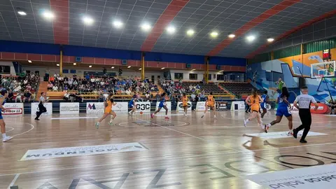Zamarat vs Perfumerias Avenida Salamanca - Copa de Castilla y León _12