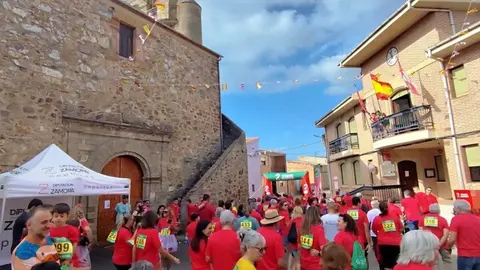 carrera solidaria en Navianos de Valverde