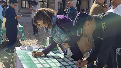 Día Mundial de la Investigación en Cáncer en Zamora_5