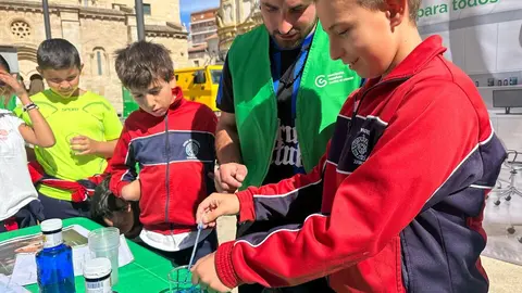 Día Mundial de la Investigación en Cáncer en Zamora (1)