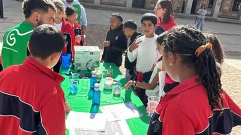 Día Mundial de la Investigación en Cáncer en Zamora (3)