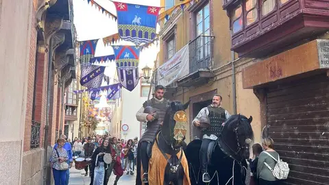 Desfile inaugural Mercado Medieval de Zamora _35