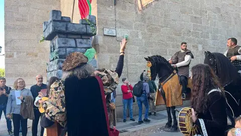 Desfile inaugural Mercado Medieval de Zamora _43