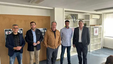 Francisco Guarido y Javier Faúndez visitan  Asociación de Integración Sensorial Neurológico Motórico