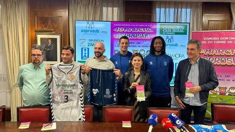 Presentacion de equipaciones CB Zamora_2