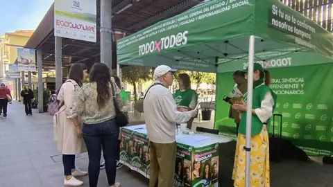 Carpa de CSIF en Zamora. Imagen de archivo