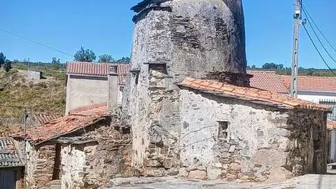 cerezal de aliste. Palomar y casa del cura
