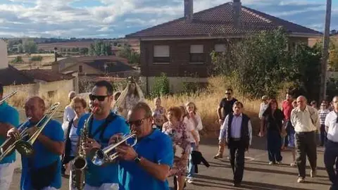 fiestas de Pueblica de Valverde  (2)