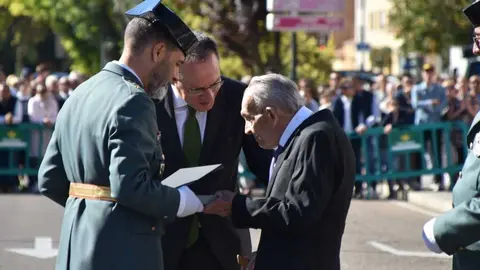 Condecoraciones Día de la Guardia Civil en Zamora _16