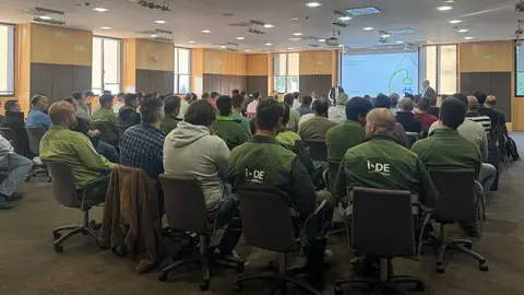 2025-10-14.- Encuentro de más de 400 empleados de i-DE en Castilla y León