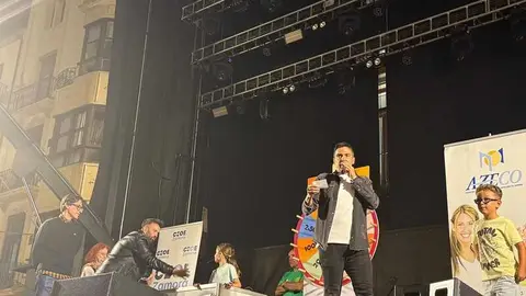 fiesta del comercio en Zamora _46