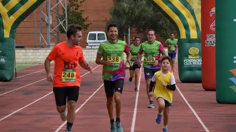 marcha contra el cáncer en Zamora _76