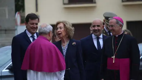 La Reina Doña Sofía en Zamora _33