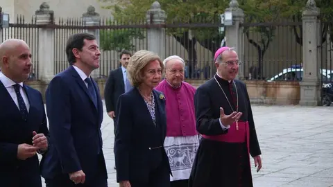 La Reina Doña Sofía en Zamora _40