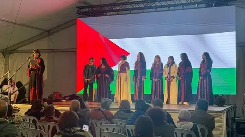 desfile trajes tradicionales de Palestina _2