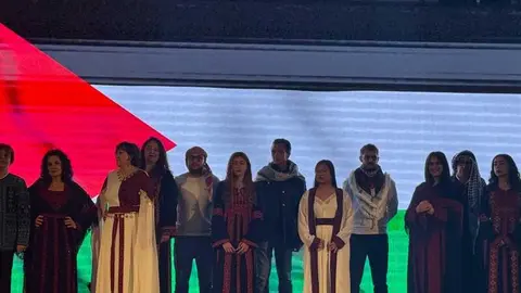 desfile trajes tradicionales de Palestina _11