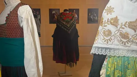exposición trajes Doña Urraca_15