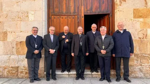 Obispos de Portugal visitan las Edades del Hombre en Zamora
