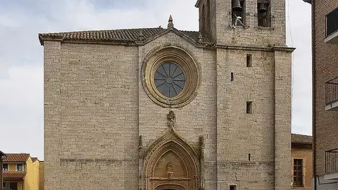 Iglesia de San Julián de los Caballeros. Imagen Wikipedia