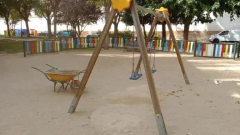 obras en un parque de Toro