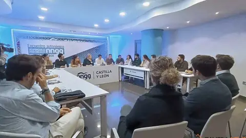 Isabel Blanco en el encuentro de NNGG en Zamora _2