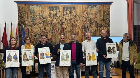 Presentación creación Comparsa en el Ayuntamiento de Toro