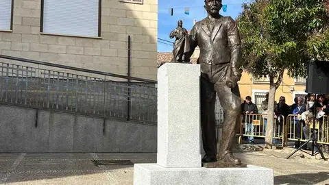 Coreses inaugura la estatua de hijo predilecto, Ramón Álvarez_5