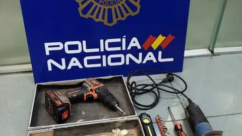 Cuatro detenidos en Zamora tras ser sorprendidos robando dentro de una vivienda