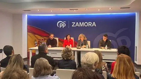 Reunión PP Zamora con colectivos Educación