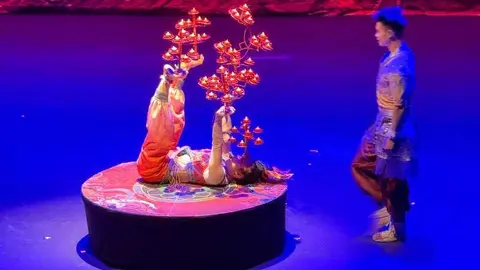  Gran Circo Acrobático de China_4