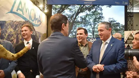 Mañueco visita el stand de Zamora en Intur _14