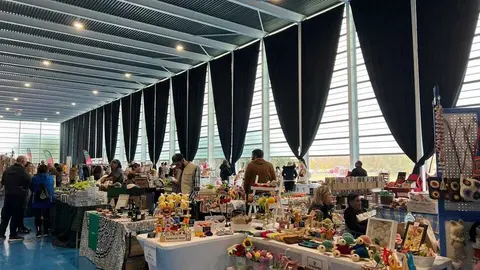 Mercado de Artesan&iacute;a y Alimentaci&oacute;n _9
